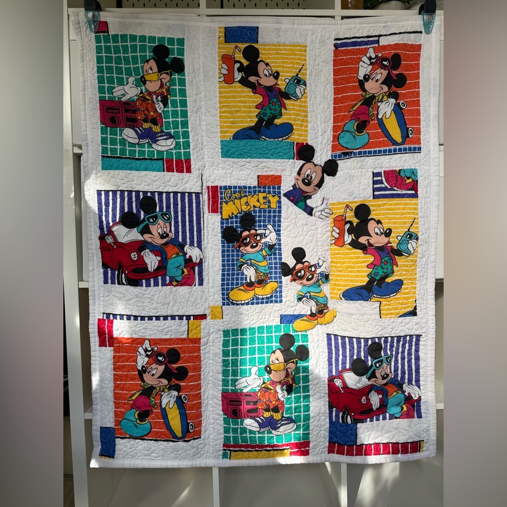 VTG — 36x45” quilt — Disney Mickey Mouse Baby — double sided